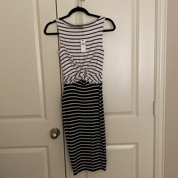 Anthropologie Bailey 44 Twist Cut Out Stripe Bodycon Dress Size XXS - Picture 2 of 3